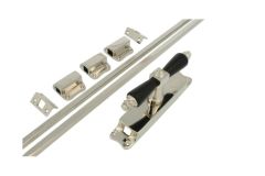 Krukespagnoletsluiting messing vernikkeld ebbenhout (1900)